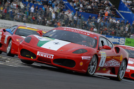 Der bliver masser af flotte røde Ferrarier at kikke på for tilskuerne den 7. oktober på Padborg Park.